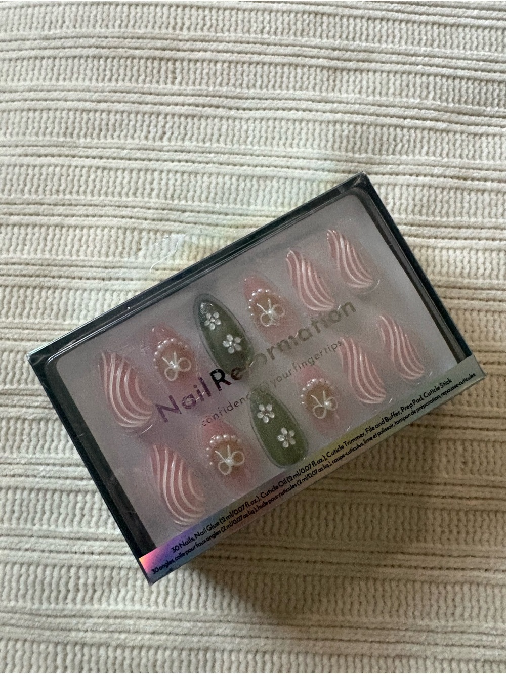 Nail 3D Reformation Pink & Olive Floral Press-On Nail Set Medium Almond